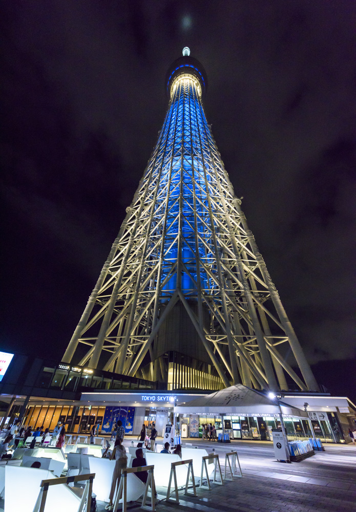 TOKYO SKYTREE® NIGHT VIEW - 夜景への招待状 ＆raquo; 超近景で眺めるスカイツリー