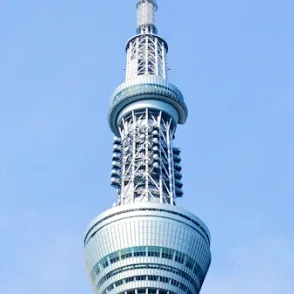 東京スカイツリーの展望台付近のクローズアップ