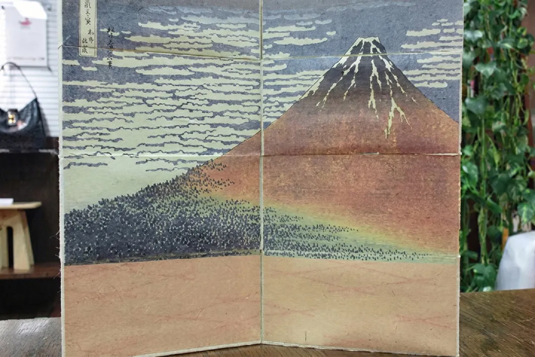 からくり屏風の外観